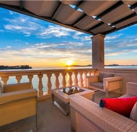 Luxury 5 Bedroom Villa with Heated Pool, Jacuzzi, Steam Room and Sea Views in Lozica near Dubrovnik, Sleeps 10